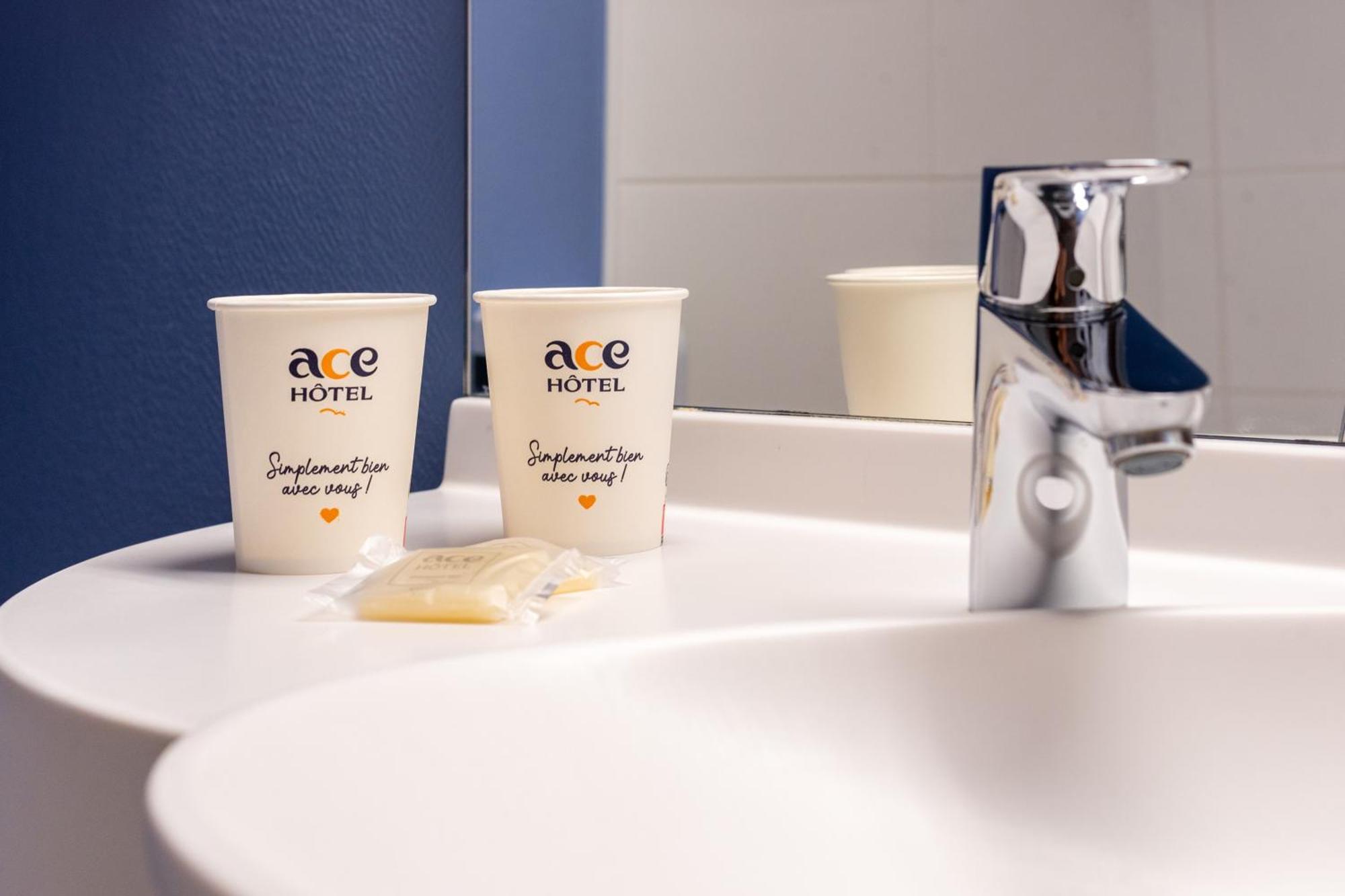 Ace Hotel Clermont Ferrand La Pardieu ภายนอก รูปภาพ