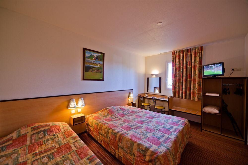Ace Hotel Clermont Ferrand La Pardieu ภายนอก รูปภาพ