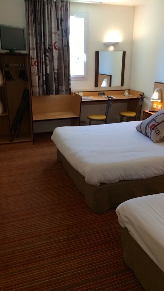 Ace Hotel Clermont Ferrand La Pardieu ภายนอก รูปภาพ