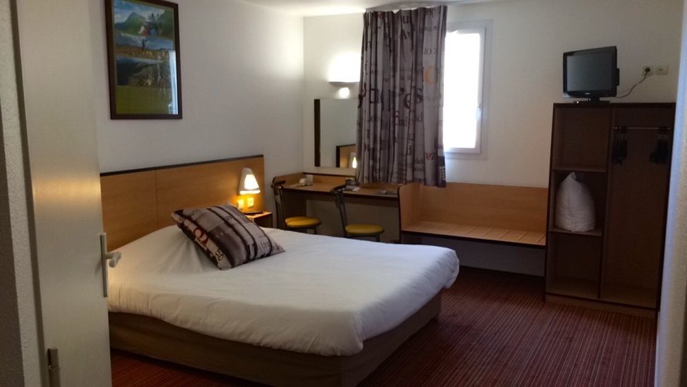 Ace Hotel Clermont Ferrand La Pardieu ภายนอก รูปภาพ
