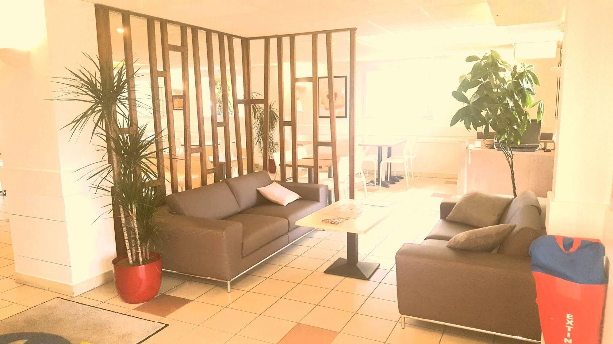 Ace Hotel Clermont Ferrand La Pardieu ภายนอก รูปภาพ